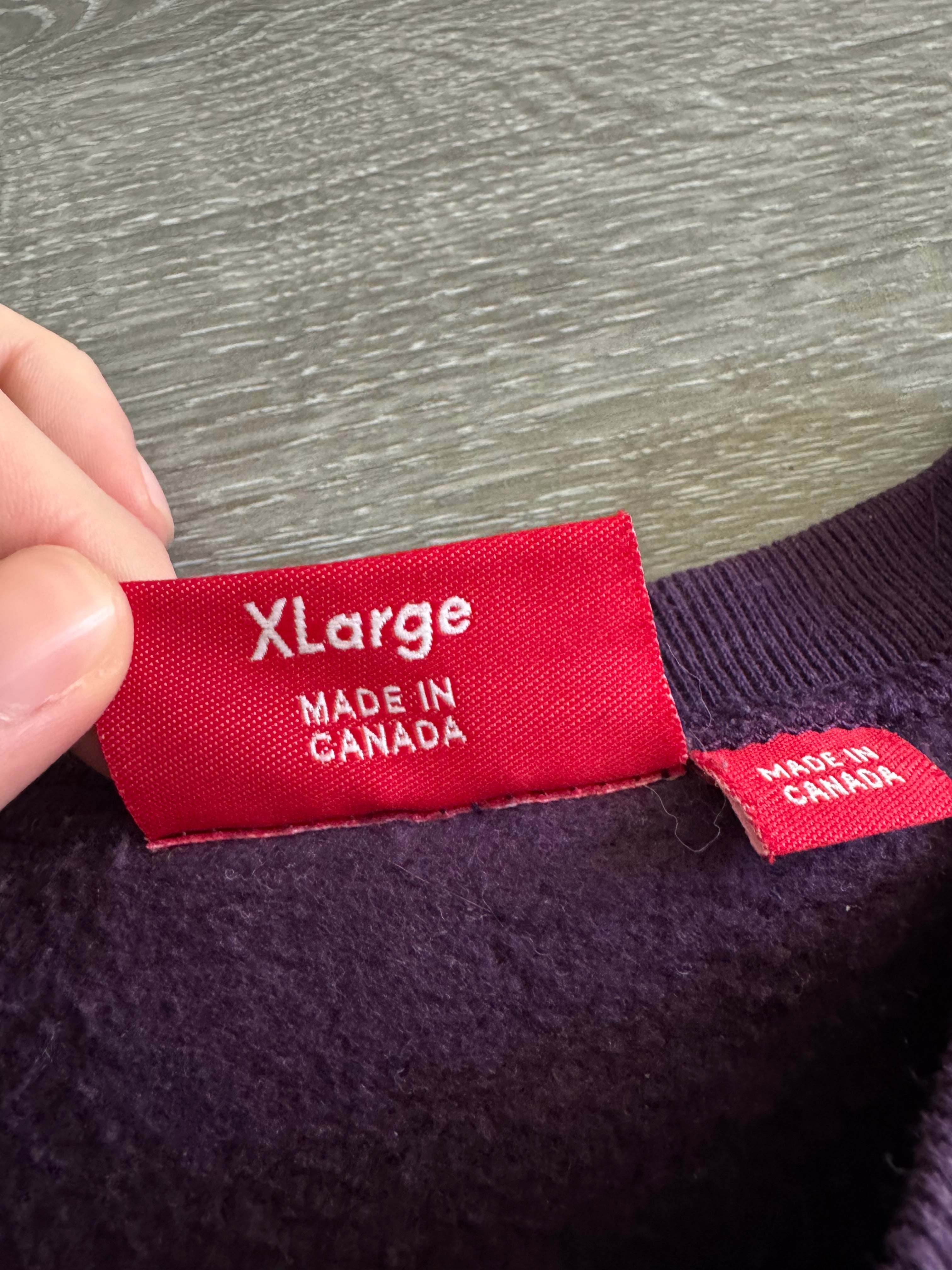 Supreme “Lakers” Box Logo Crewneck 1999