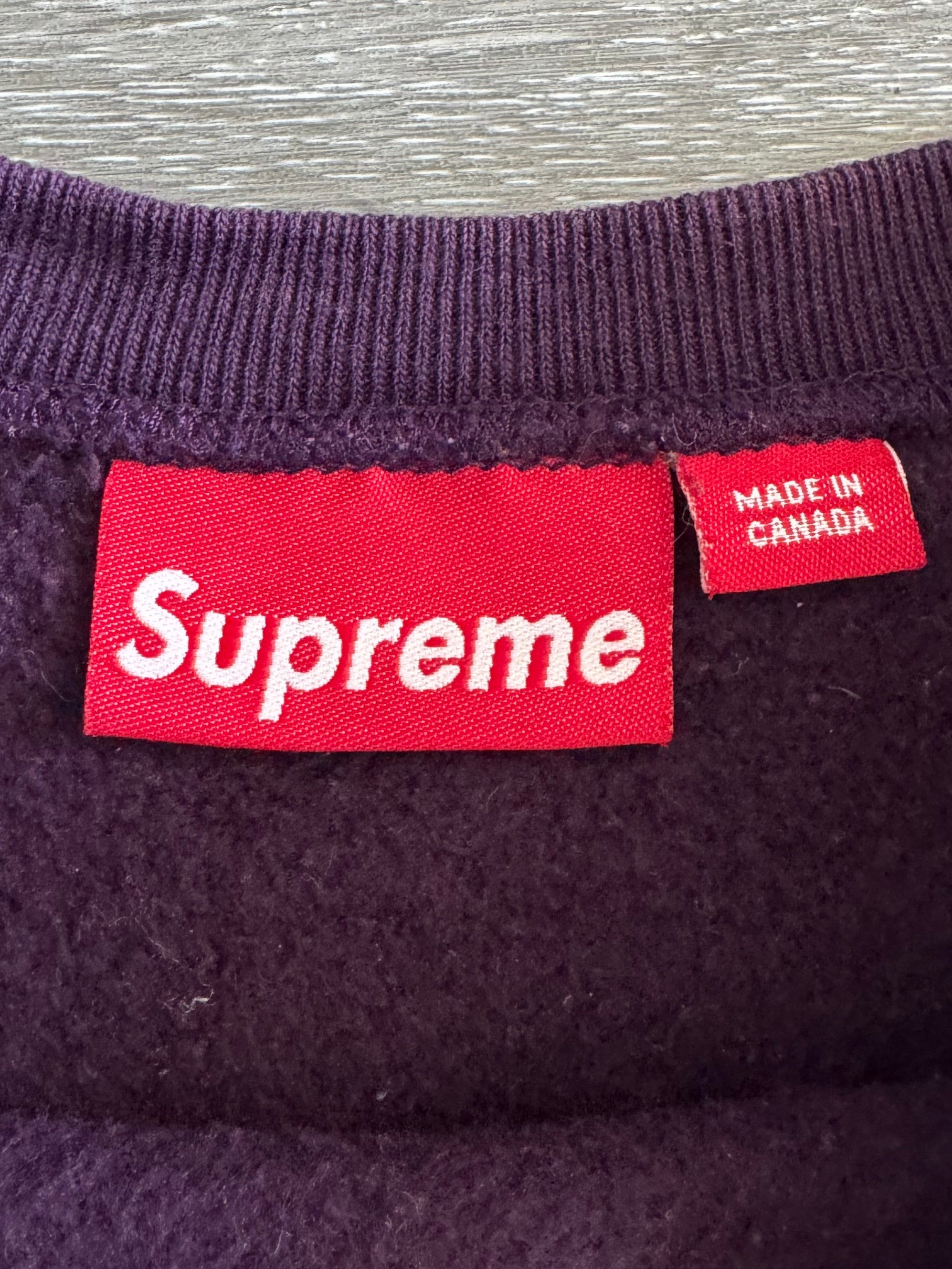 Supreme “Lakers” Box Logo Crewneck 1999