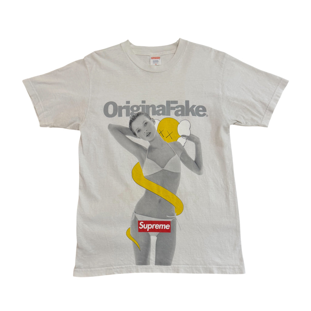 Supreme OriginalFake Kate Moss Kaws Tee 2008